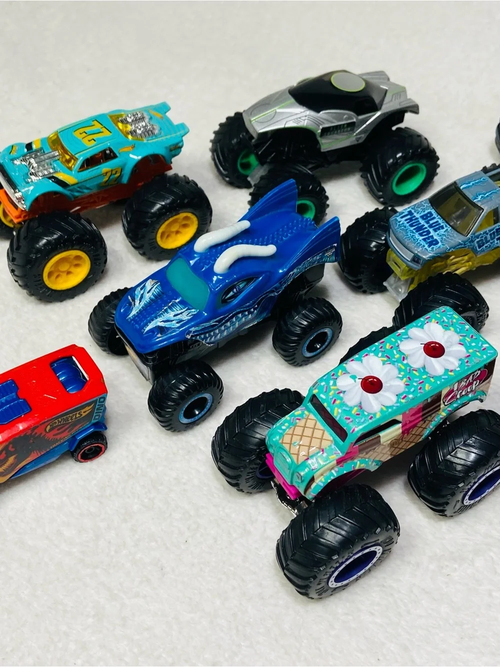 8 Hot Wheels Monster Trucks / Monster Jam Monster Trucks Toy Lot